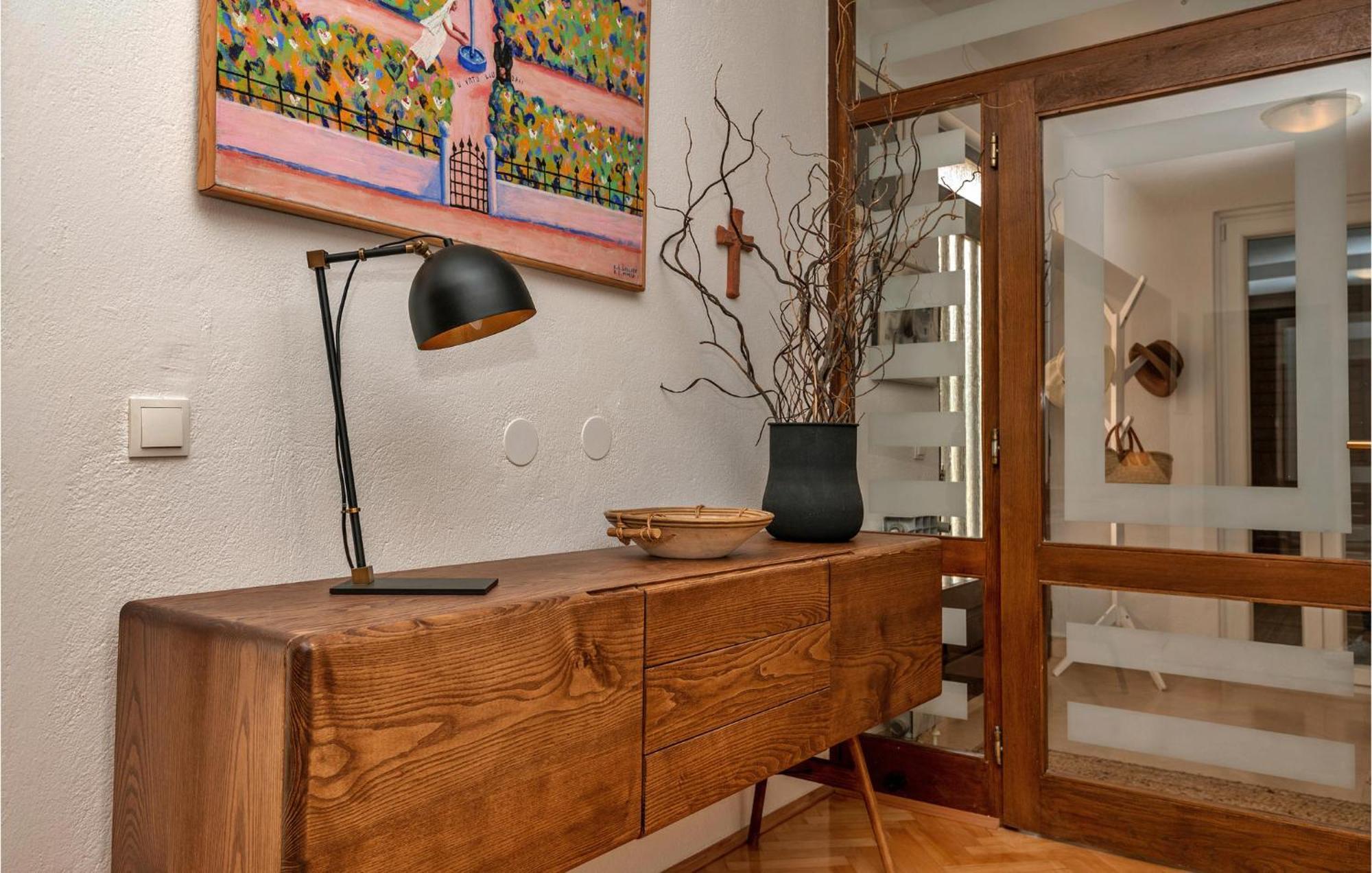 3 Bedroom Gorgeous Home In Makarska Kültér fotó