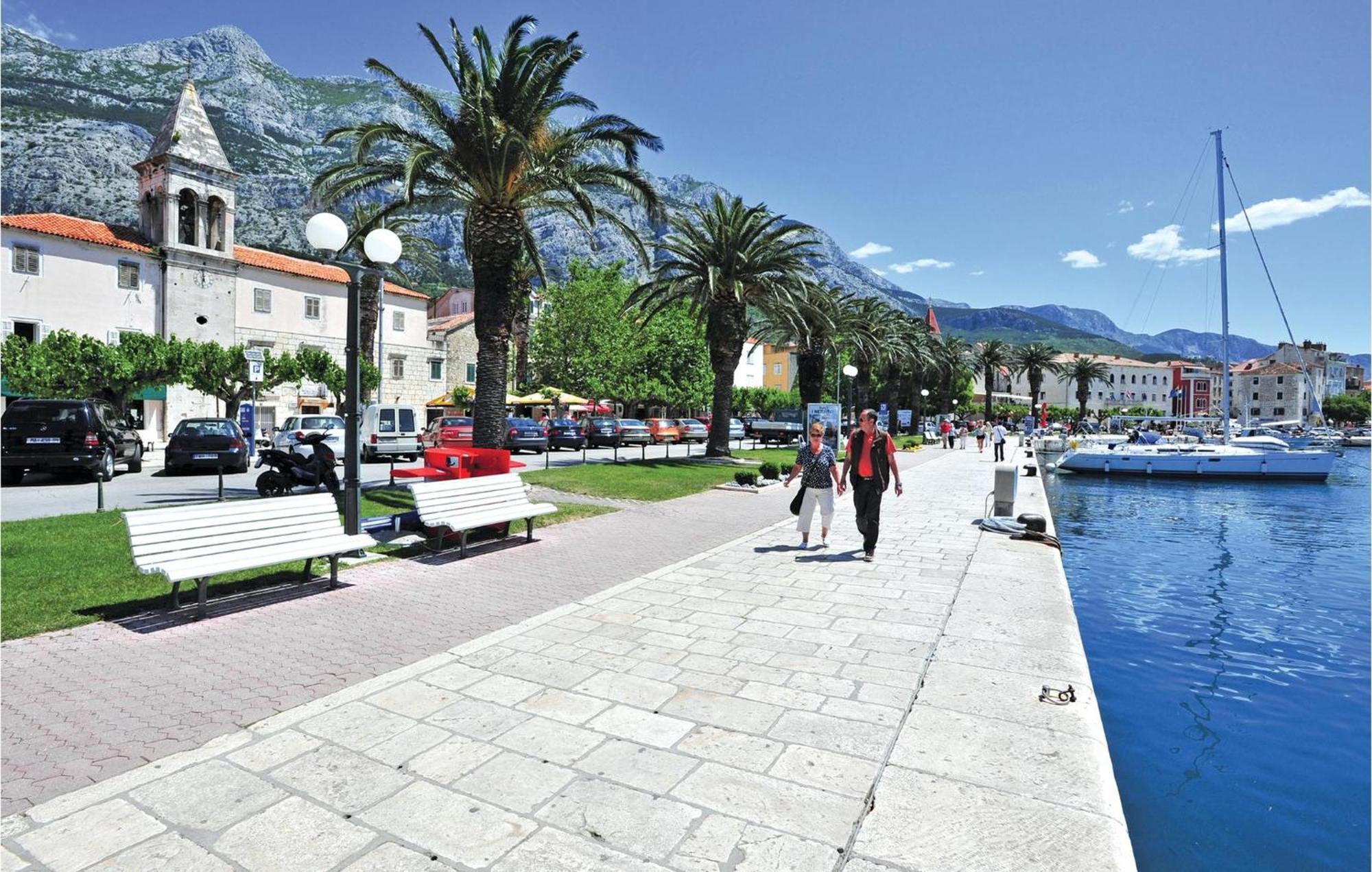 3 Bedroom Gorgeous Home In Makarska Kültér fotó