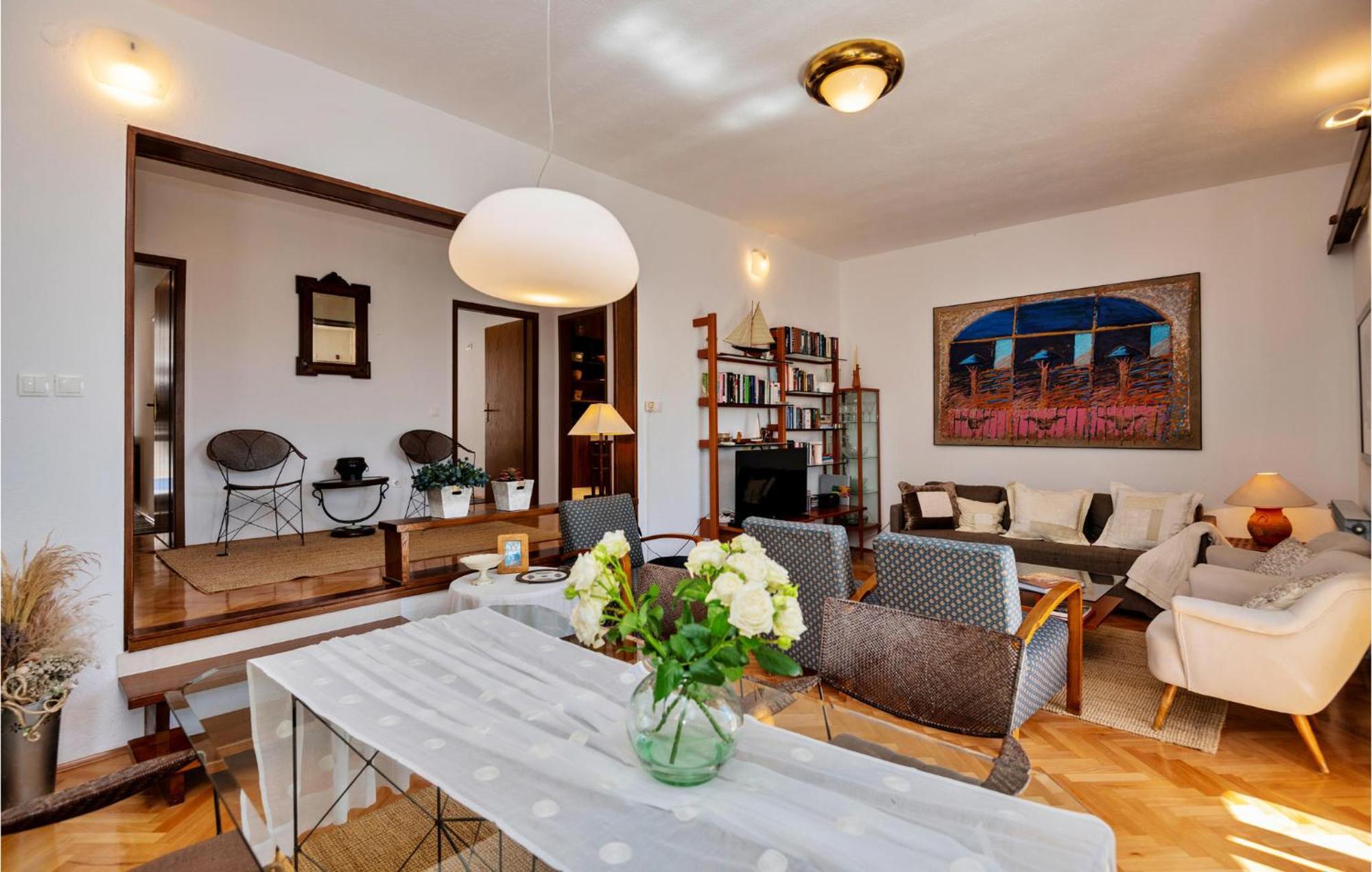 3 Bedroom Gorgeous Home In Makarska Kültér fotó